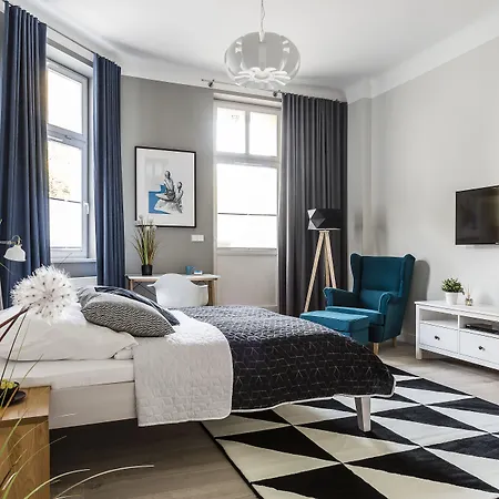 Appartamento Sanhaus - Chopina 13 - W Centrum, 5 Minut Od Plazy I Deptaka Sopot