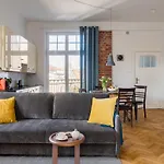 Апартаменти Sanhaus - Chopina 13 - W Centrum, 5 Minut Od Plazy I Deptaka *