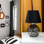Апартаменти Sanhaus - Chopina 13 - W Centrum, 5 Minut Od Plazy I Deptaka