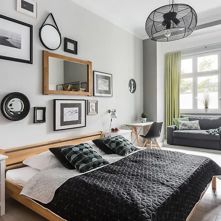 Sanhaus - Chopina 13 - W Centrum, 5 Minut Od Plazy I Deptaka *