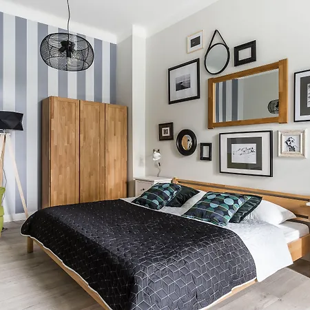 Sanhaus - Chopina 13 - W Centrum, 5 Minut Od Plazy I Deptaka Апартаменти