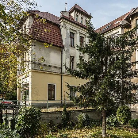 Sanhaus - Chopina 13 - W Centrum, 5 Minut Od Plazy I Deptaka Apartman