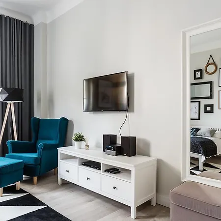 Sanhaus - Chopina 13 - Centrum, 5 Minut Od Plazy I Deptaka Apartament