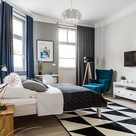 Апартаменти Sanhaus - Chopina 13 - W Centrum, 5 Minut Od Plazy I Deptaka Сопот