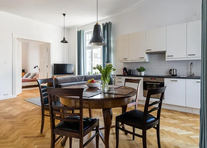 Apartment Sanhaus - Chopina 13 - W Centrum, 5 Minut Od Plazy I Deptaka Sopot