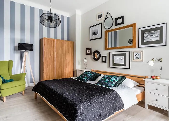 Sanhaus - Chopina 13 - W Centrum, 5 Minut Od Plazy I Deptaka *